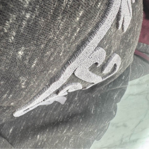 Virginia Tech Sweatshirt - Picture 5 of 7